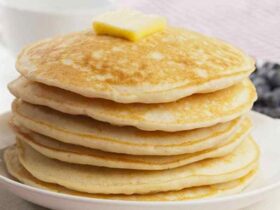 Fluffy keto pancakes