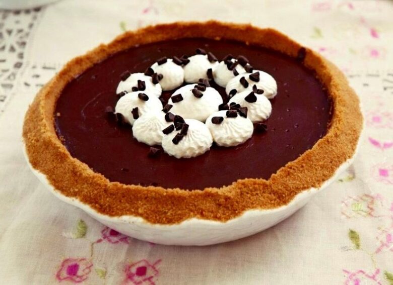 JELLO Chocolate Pudding Pie Recipe