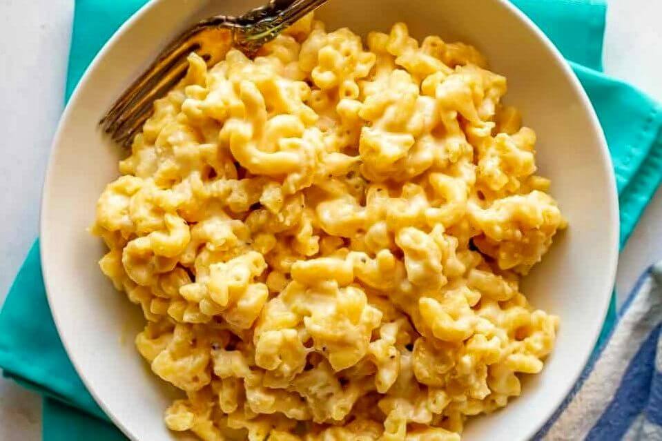 pioneer woman mac and cheese in a crock pot