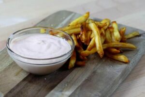 Step By Step Instructions To Make Texas Roadhouse Creamy Horseradish Sauce