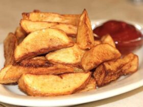 Air Fryer Frozen Potato Wedges