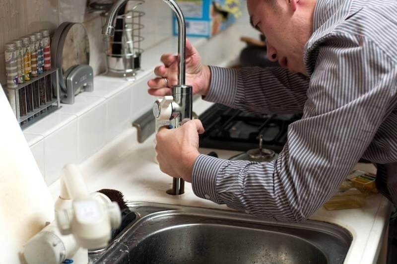 What Signs that Your Home Needs Immediate Plumbing Attention